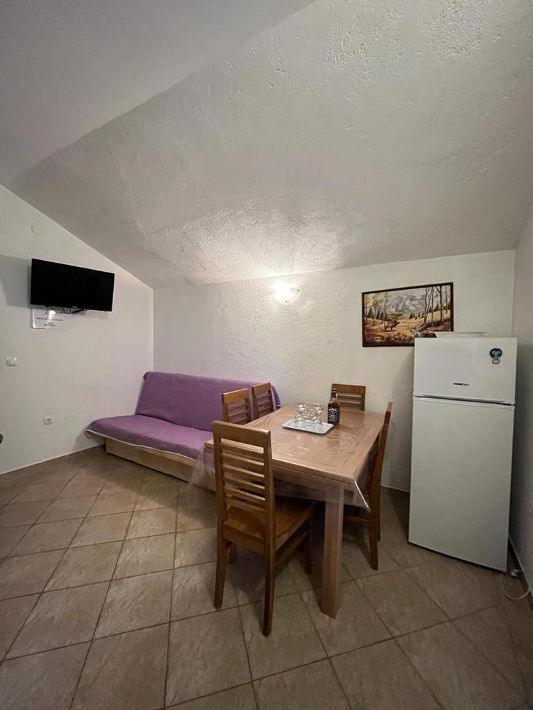 Apartmani Mirjana 特利巴尼克鲁斯奇卡 外观 照片