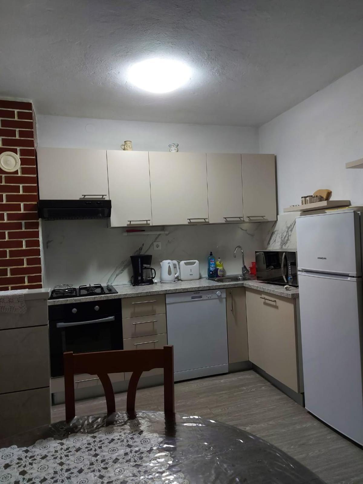 Apartmani Mirjana 特利巴尼克鲁斯奇卡 外观 照片