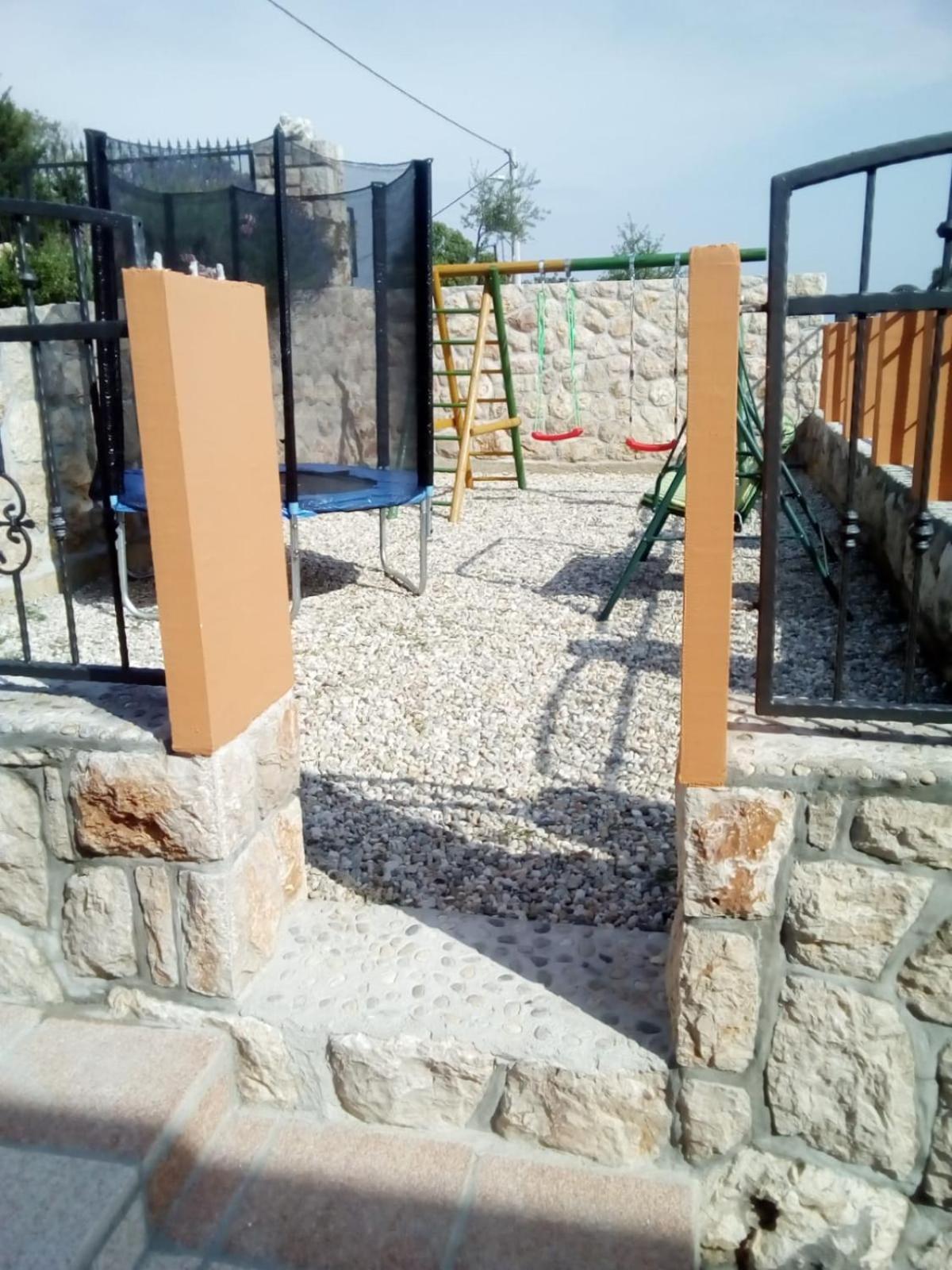 Apartmani Mirjana 特利巴尼克鲁斯奇卡 外观 照片